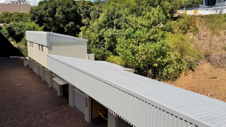 To Let 4 Bedroom Property for Rent in Gordons Bay Village Western Cape